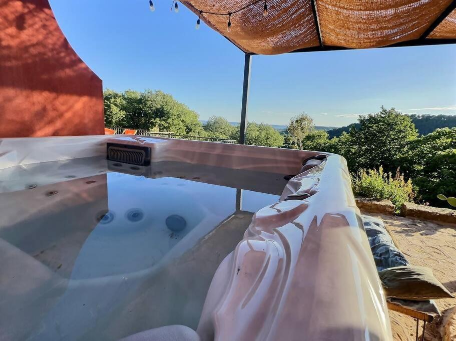 Sous Le « Figuier » Villa Cornillon-Confoux Dış mekan fotoğraf